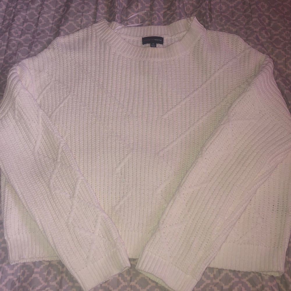 Cropped cream sweater